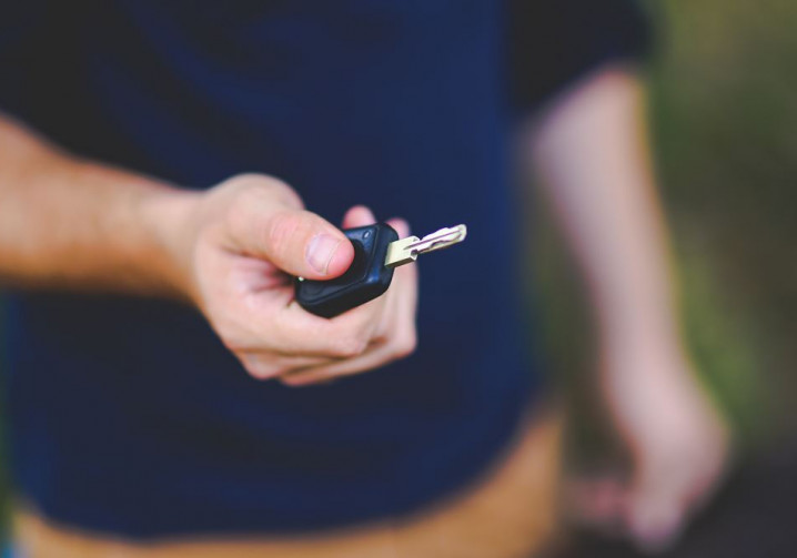 Sécurité au volant : les bons réflexes à adopter sur les routes durant les fêtes