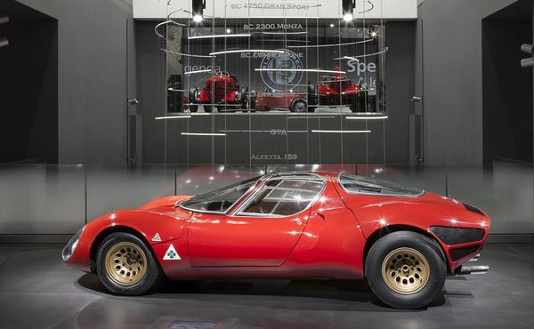 L’Alfa Romeo 33 Stradale fête ses 50 ans