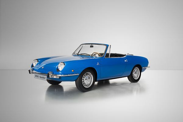 La Seat 850 Sport Spider fête ses 50 ans