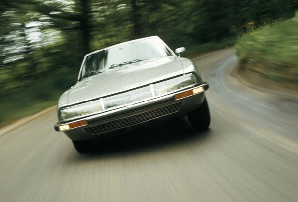 Le coupé grand tourisme Citroën SM fête son cinquantième anniversaire