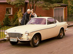 Le coupé sport Volvo P1800 fête ses soixante ans