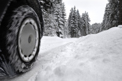 96% des conducteurs estiment qu’équiper son véhicule de pneus hiver est très utile