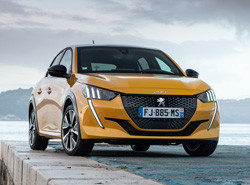 La berline polyvalente Peugeot 208 élue « Car of the Year » 2020