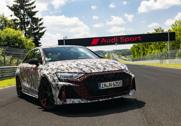 L'Audi RS 3 réalise un temps record dans la catégorie compacte sur le Nürburgring-Nordschleife
