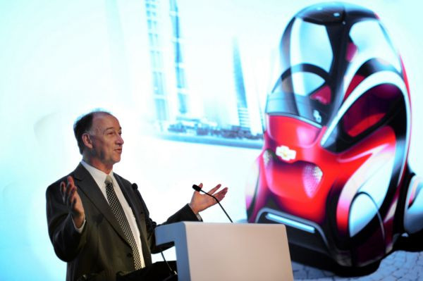 Chevrolet présente le concept de mobilité urbaine du futur EN-V 2.0