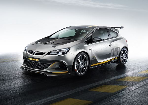 L'Opel Astra OPC Extrem s'offre plus de 300 ch