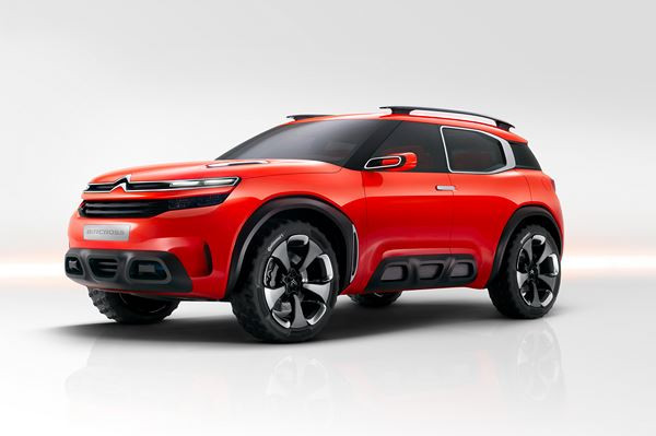 Le concept de SUV Citroën Aircross opte pour une ceinture de caisse parallèle à la route