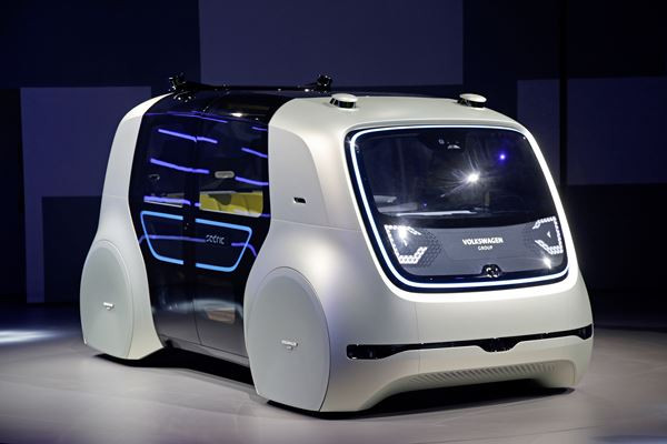 Le concept Volkswagen Sedric définit la mobilité individuelle autonome