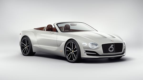 Le concept-car EXP 12 Speed 6e de Bentley affiche des lignes athlétiques