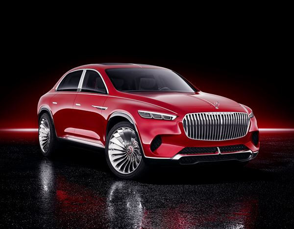 Mercedes-Maybach Vision Ultimate Luxury: à mi-chemin entre limousine et SUV