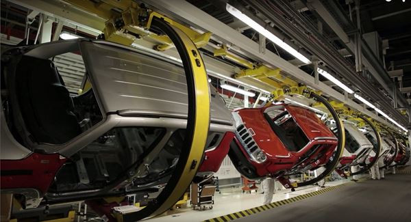 Découvrez en images l’usine de montage Fiat Chrysler de Melfi en Italie