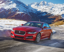 Jaguar enregistre des ventes annuelles à 83 986 véhicules en 2015