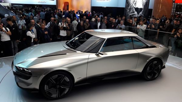 Un concept-car Peugeot s'inscrit dans une réelle stratégie de marque