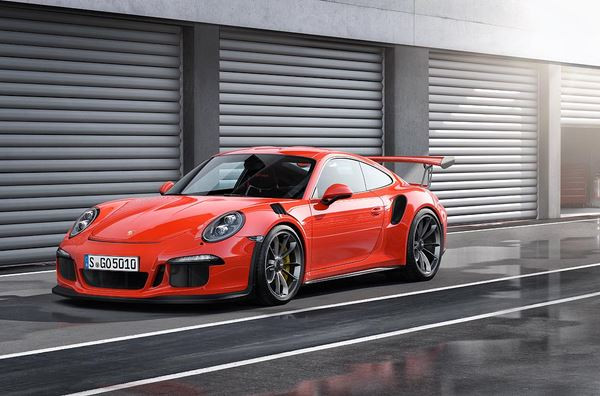 La Porsche 911 GT3 RS développe 500 ch et 460 Nm de couple