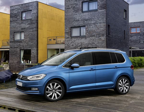 Le Volkswagen Touran s’allonge pour offrir plus d’espace à bord