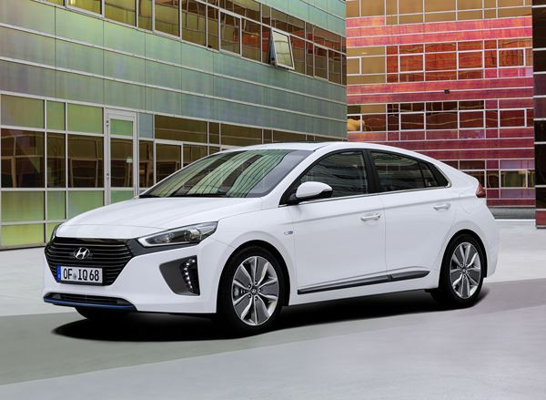 La Hyundai Ioniq Hybride affiche une consommation de 3,4 litres aux 100 km