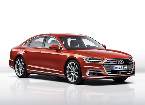 La berline de luxe Audi A8 trace la route de la conduite autonome