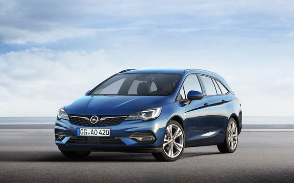Opel Astra Sports Tourer restylée: un break compact aux motorisations modernes