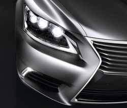 Un système d’éclairage perfectionné pour la nouvelle Lexus LS