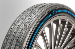 Le pneu concept Goodyear IntelliGrip Urban intègre des capteurs