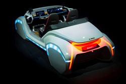 Le concept-car Bosch transforme la voiture en assistant personnel sur quatre roues