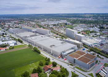 L'usine 02.20 BMW de Dingolfing assure la production de pièces pour chaînes de transmission électriques