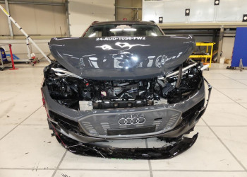 Le SUV électrique de taille intermédiaire Audi Q6 obtient cinq étoiles aux crash-tests Euro NCAP 2024