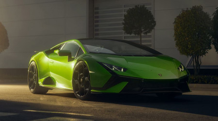 LAMBORGHINI Huracan Tecnica