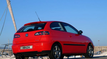 SEAT Ibiza 3 portes 1.4 TDi 75 Signo