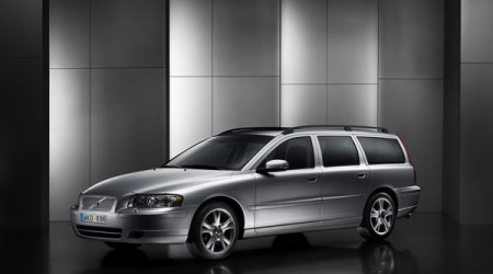 VOLVO V70 3.2 238 Kinetic Geartronic