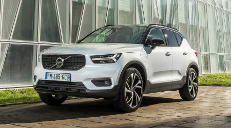 VOLVO XC40 B3 DCT 7 163 Ultimate